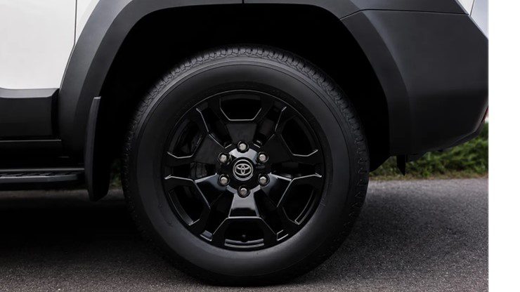 Toyota Land Cruiser FJ